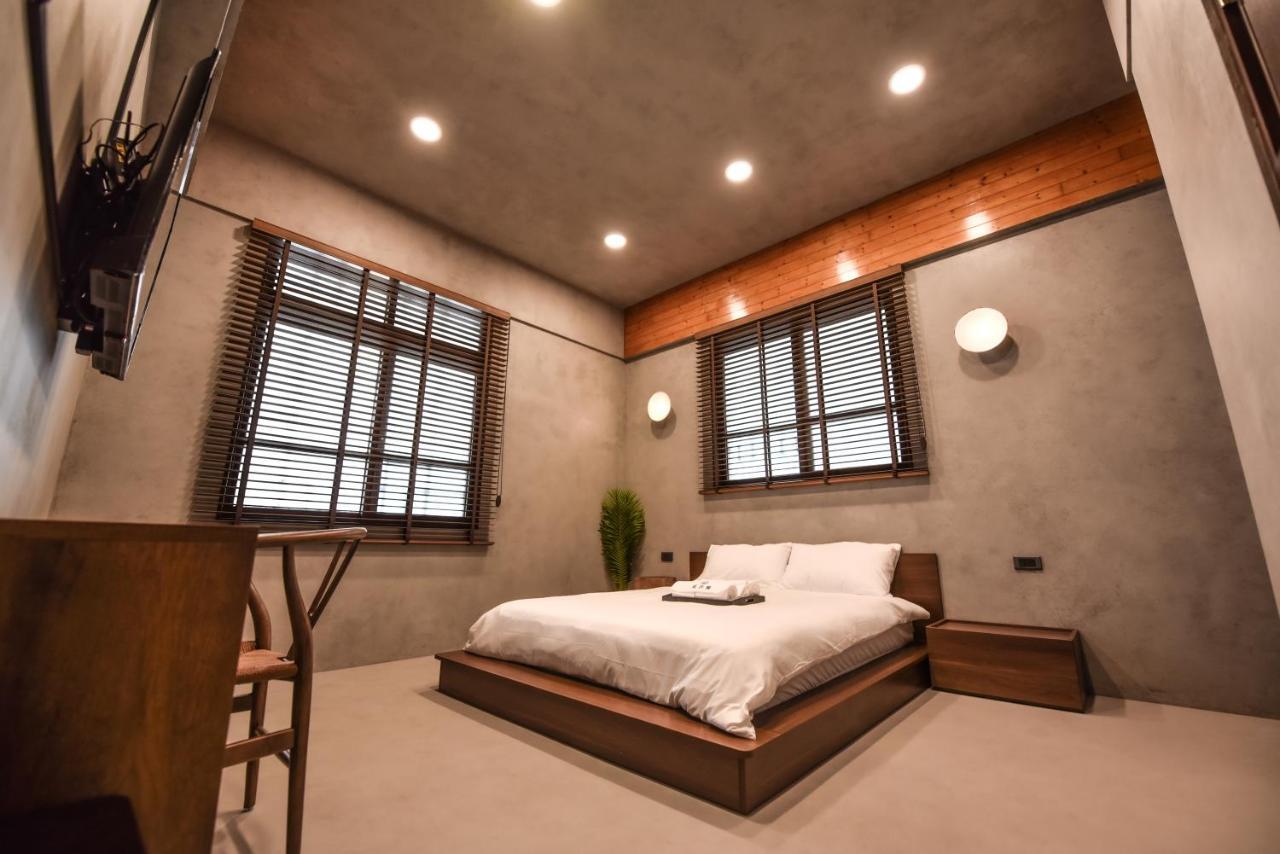 Eryang Homestay Tainan Luaran gambar