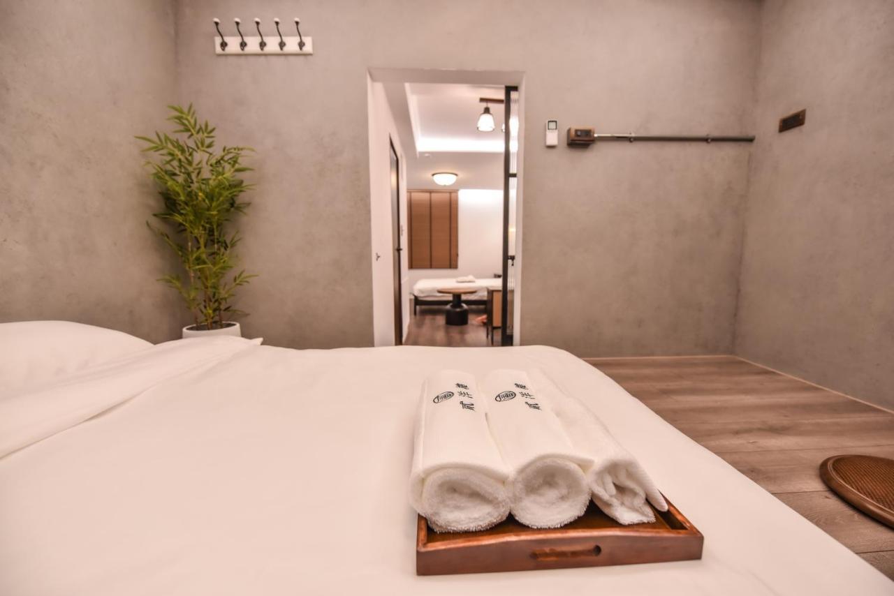 Eryang Homestay Tainan Luaran gambar