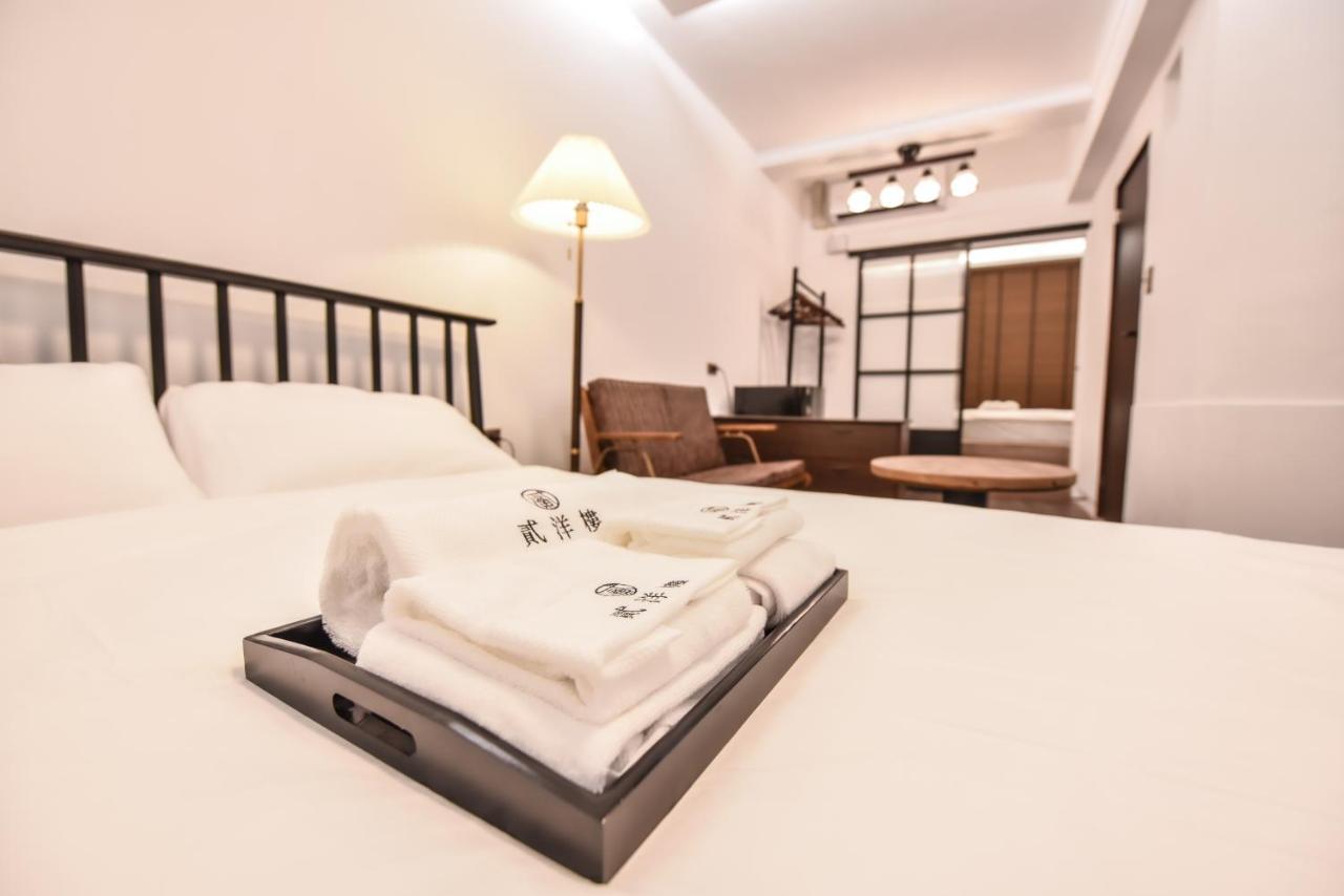 Eryang Homestay Tainan Luaran gambar