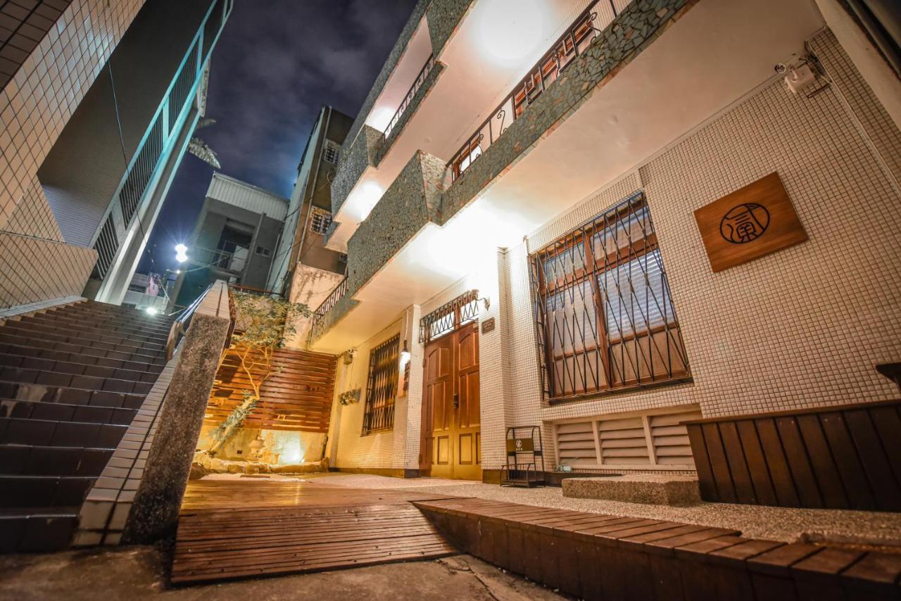 Eryang Homestay Tainan Luaran gambar